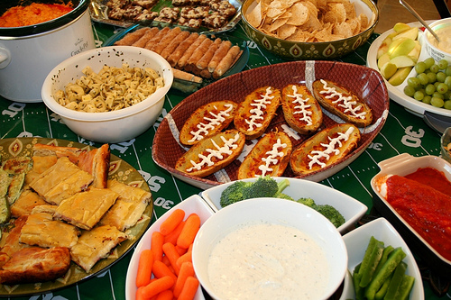 How to host a great Super Bowl Party on a Budget