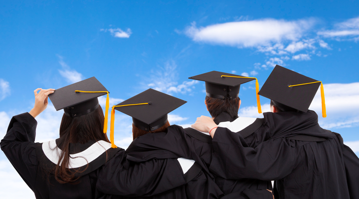 Should You Go to Grad School or Hustle?