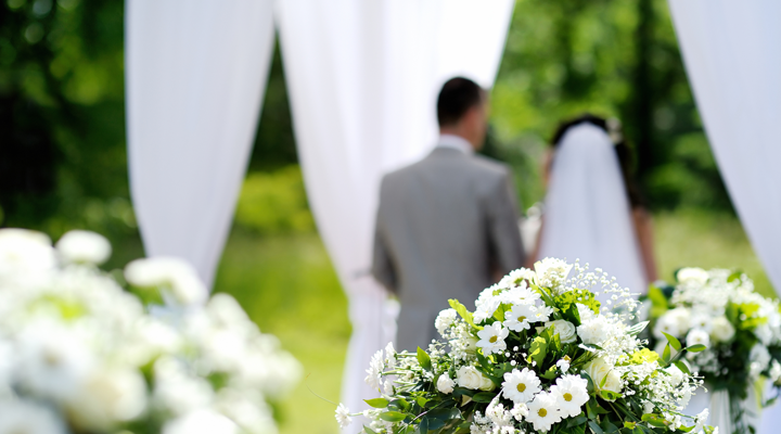 18 Ways to Cut the Cost of Your Wedding