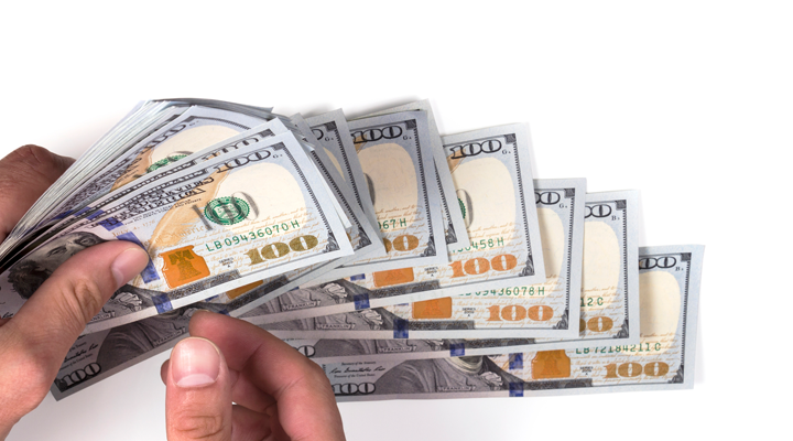 7 Ways to Make Extra Cash This Weekend
